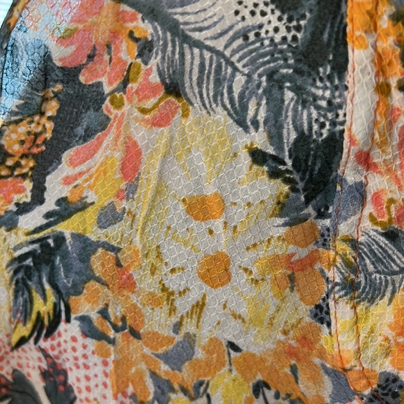 Anthropologie Floral Spring Sleeveless Top - Picture 3 of 6